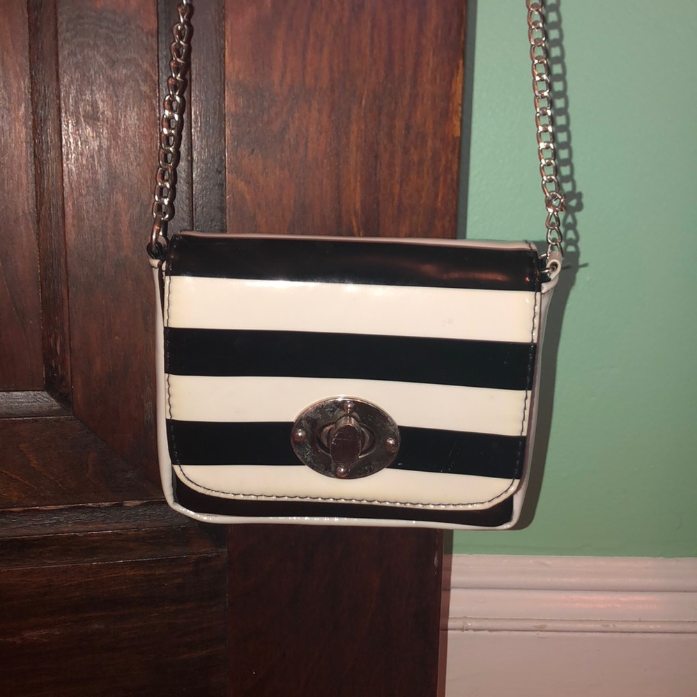 Small cross body bag